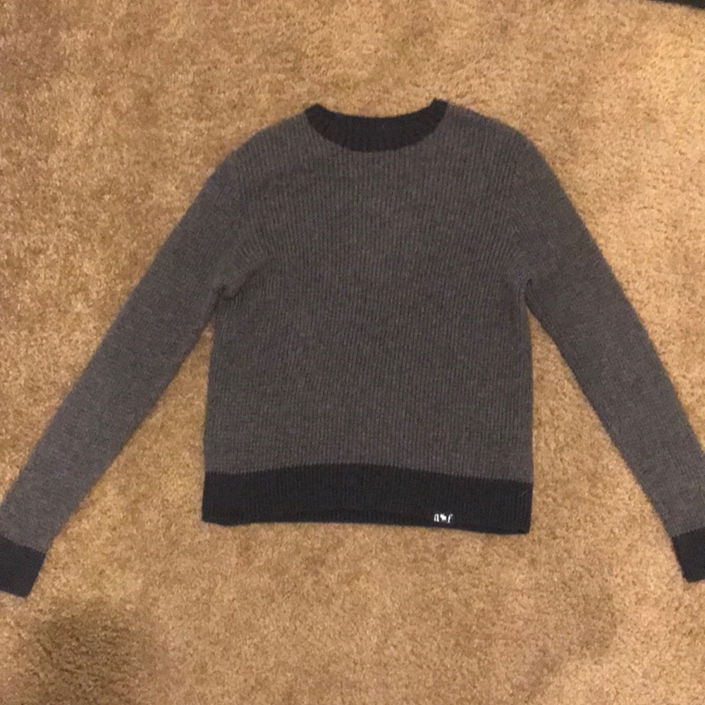 Abercrombie and Fitch sweater kids